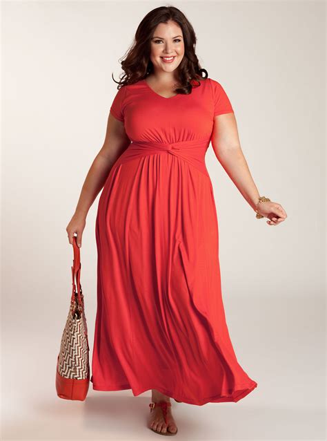 Plus Size Dresses 